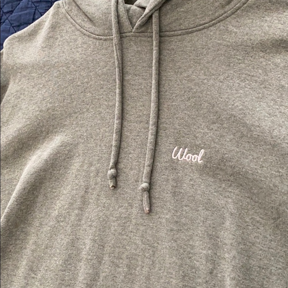 Wool sweatshirt